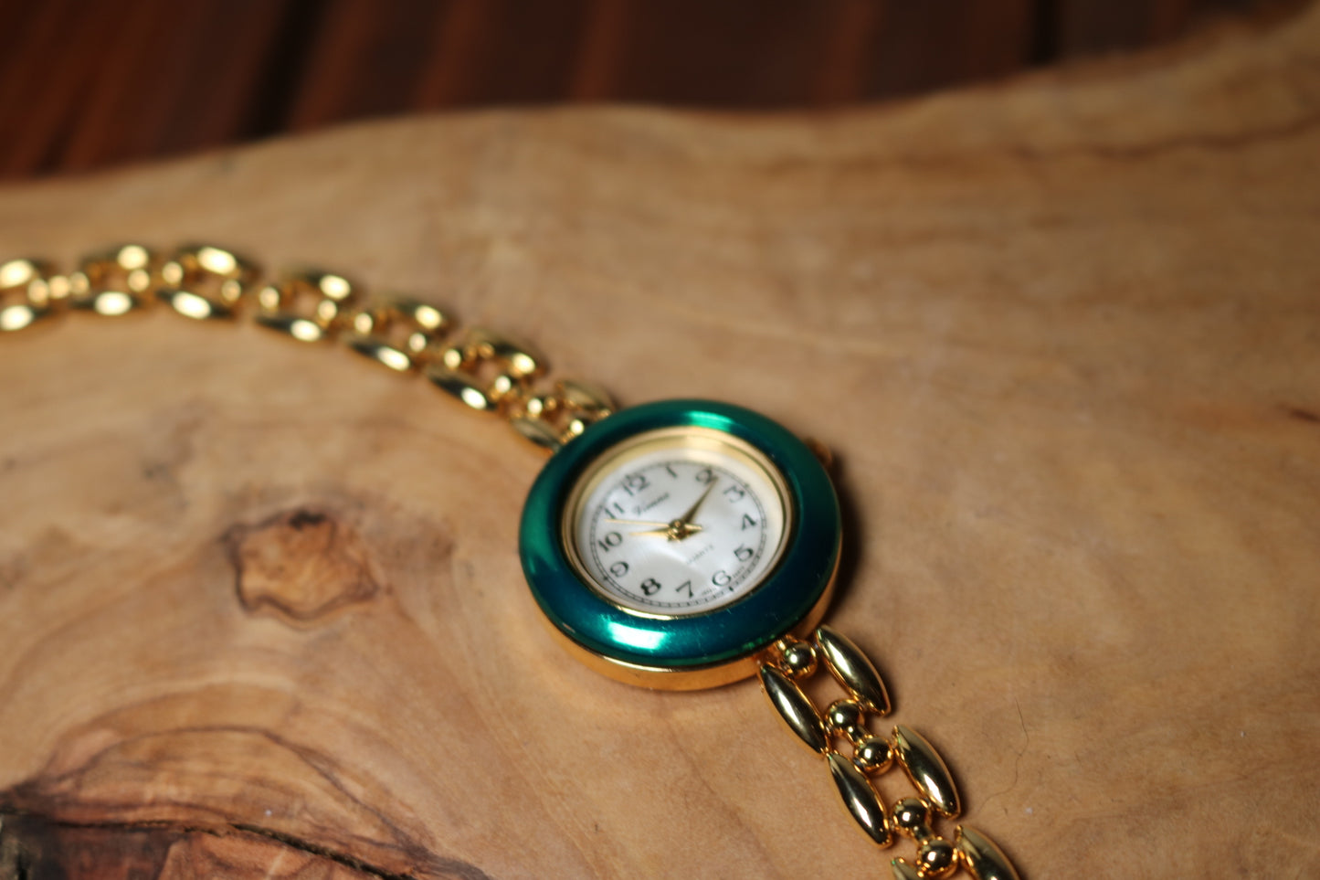Vienna Watch- interchangeable bezels- working