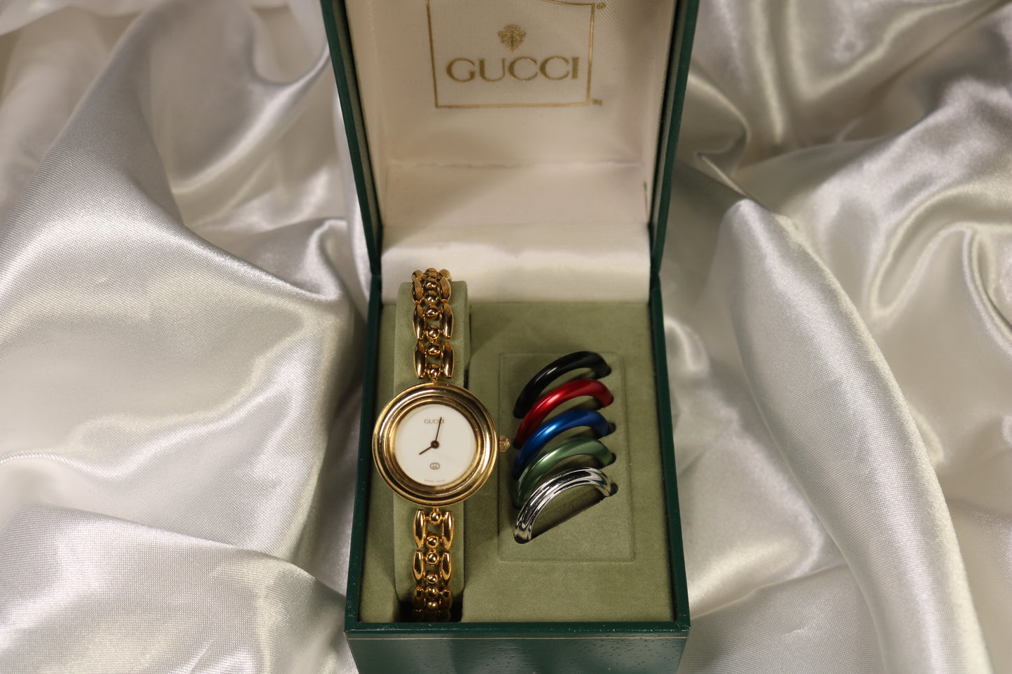 Vintage GUCCI Watch 1987 - Working